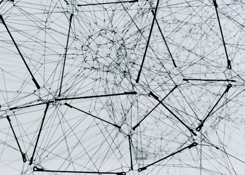 Geometric architectural structure